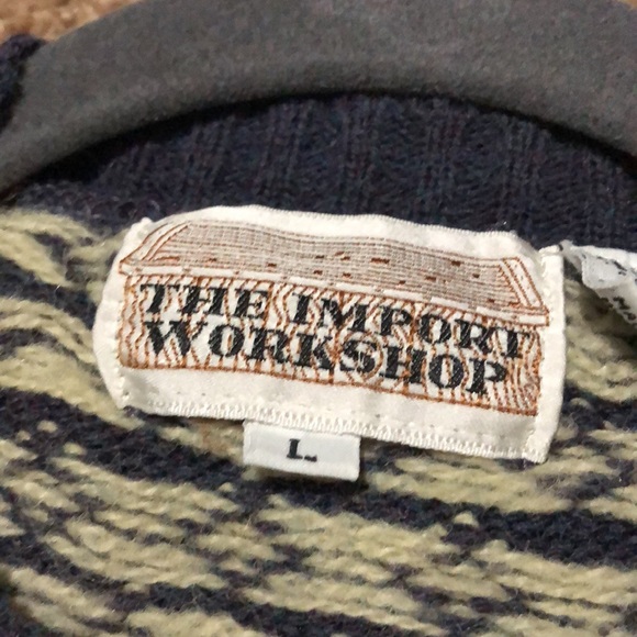 The Import Workshop tulips sweater button down large - Picture 3 of 12